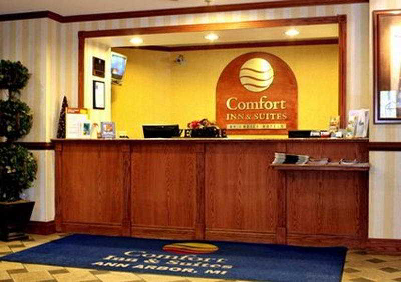 Quality Inn & Suites Ann Arbor Hwy 23 Exterior photo